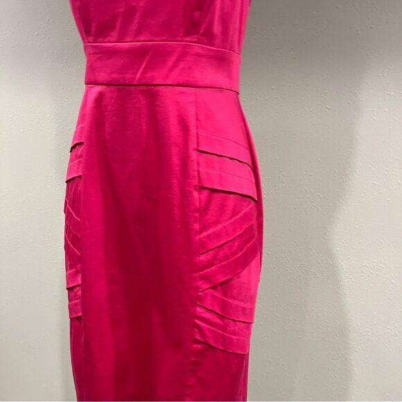 Calvin Klein Elegant Pink Sleeveless Dress - Picture 4 of 12